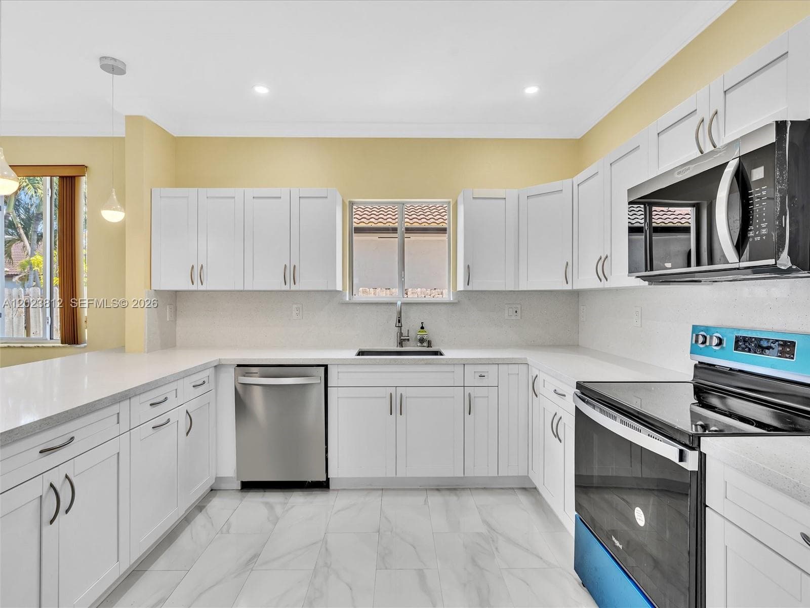 2864 SW 138th Path, Miami FL 33175 — 19