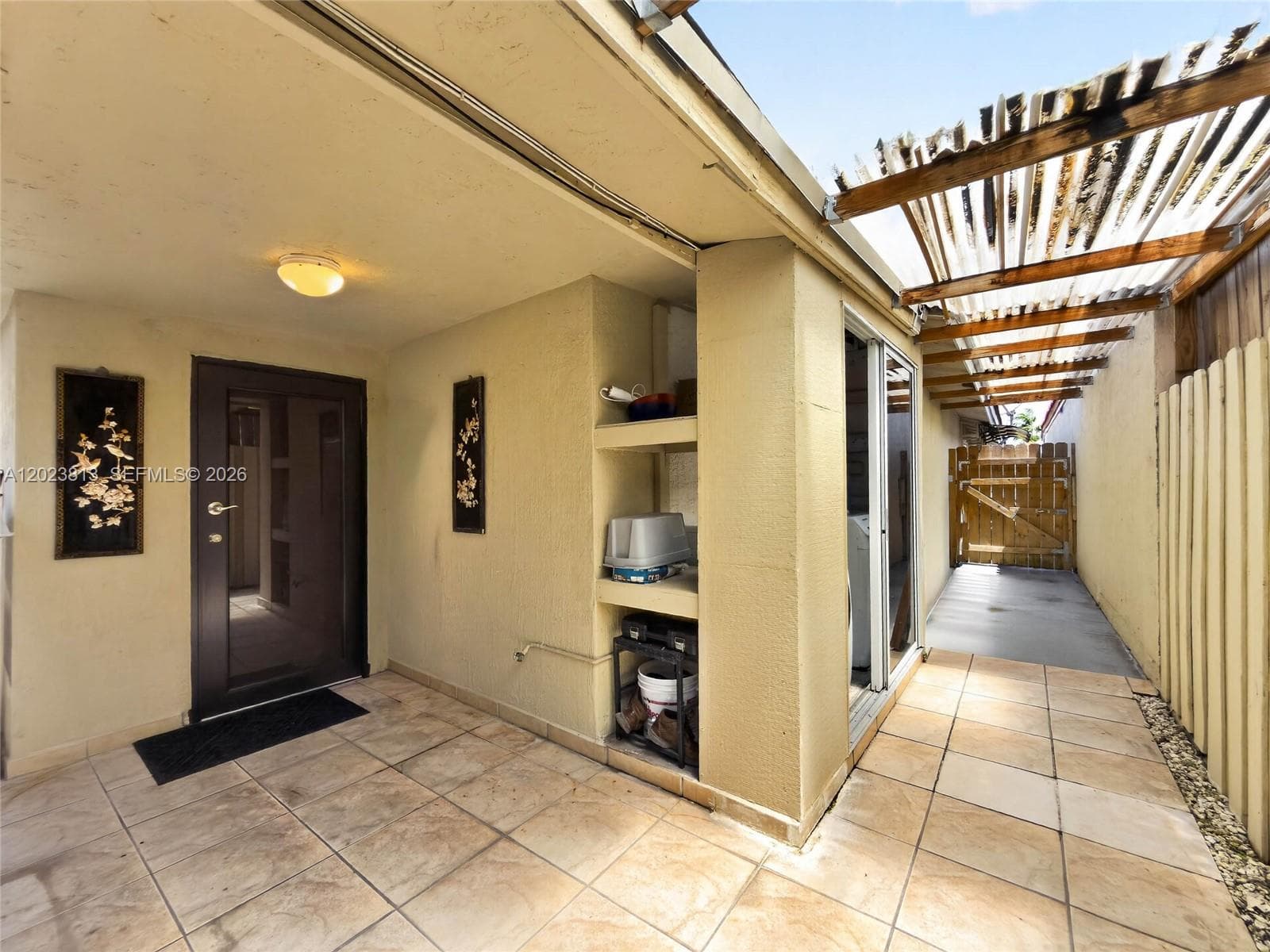 2462 W 65th St, Hialeah FL 33016 — 23