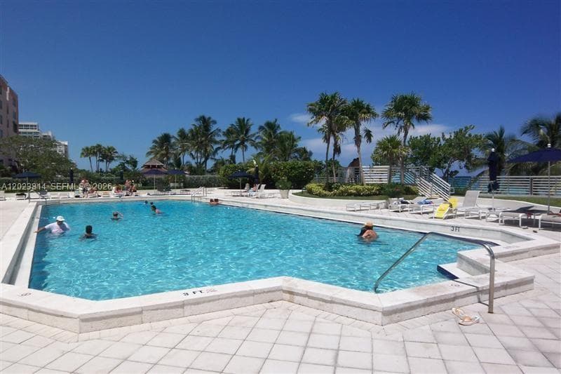 5161 Collins Ave # 502, Miami Beach FL 33140 — 35