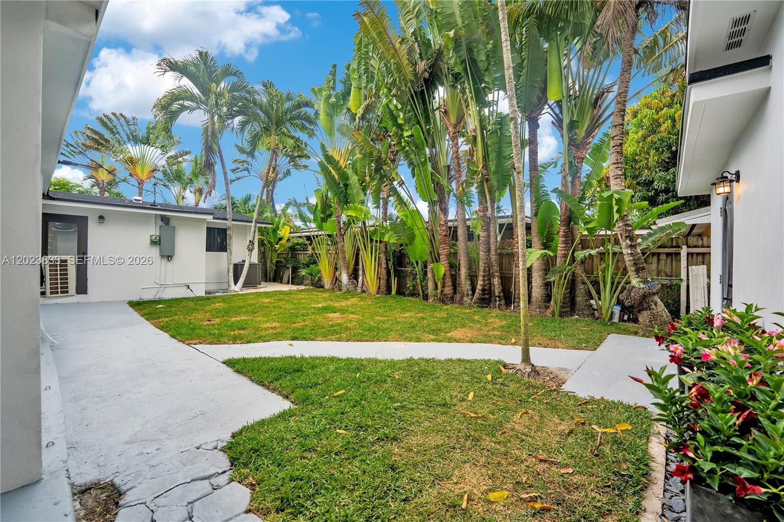 6566 SW 35th St, Miami FL 33155 — 27