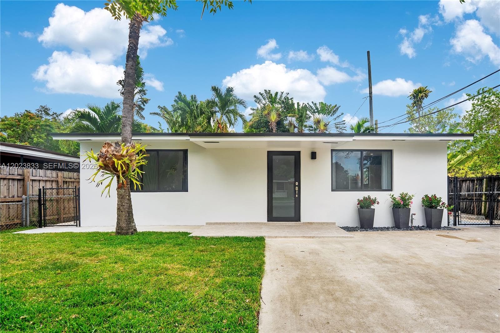 6566 SW 35th St, Miami FL 33155 — 3