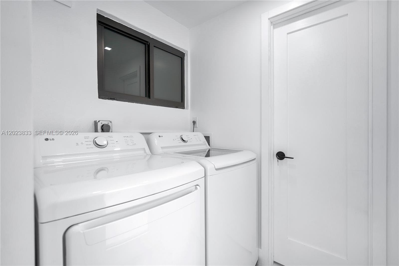 6566 SW 35th St, Miami FL 33155 — 14