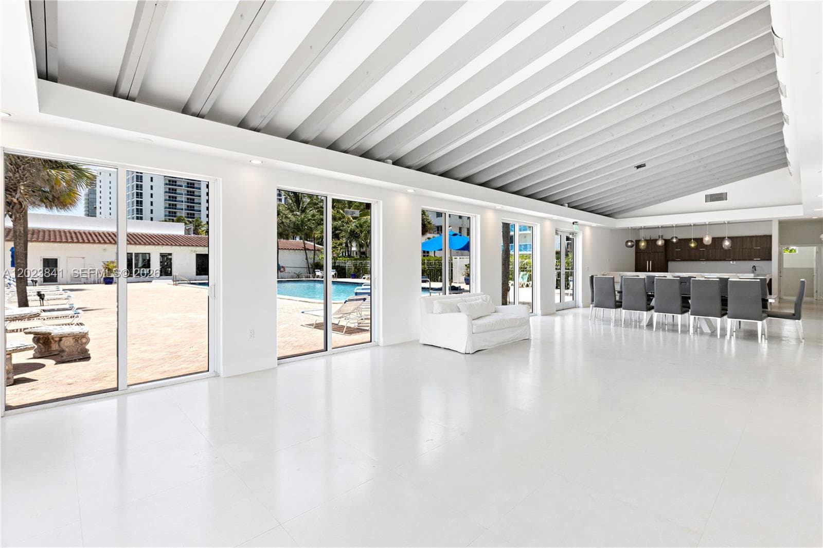 2457 Collins Ave # 1602, Miami Beach FL 33140 — 16