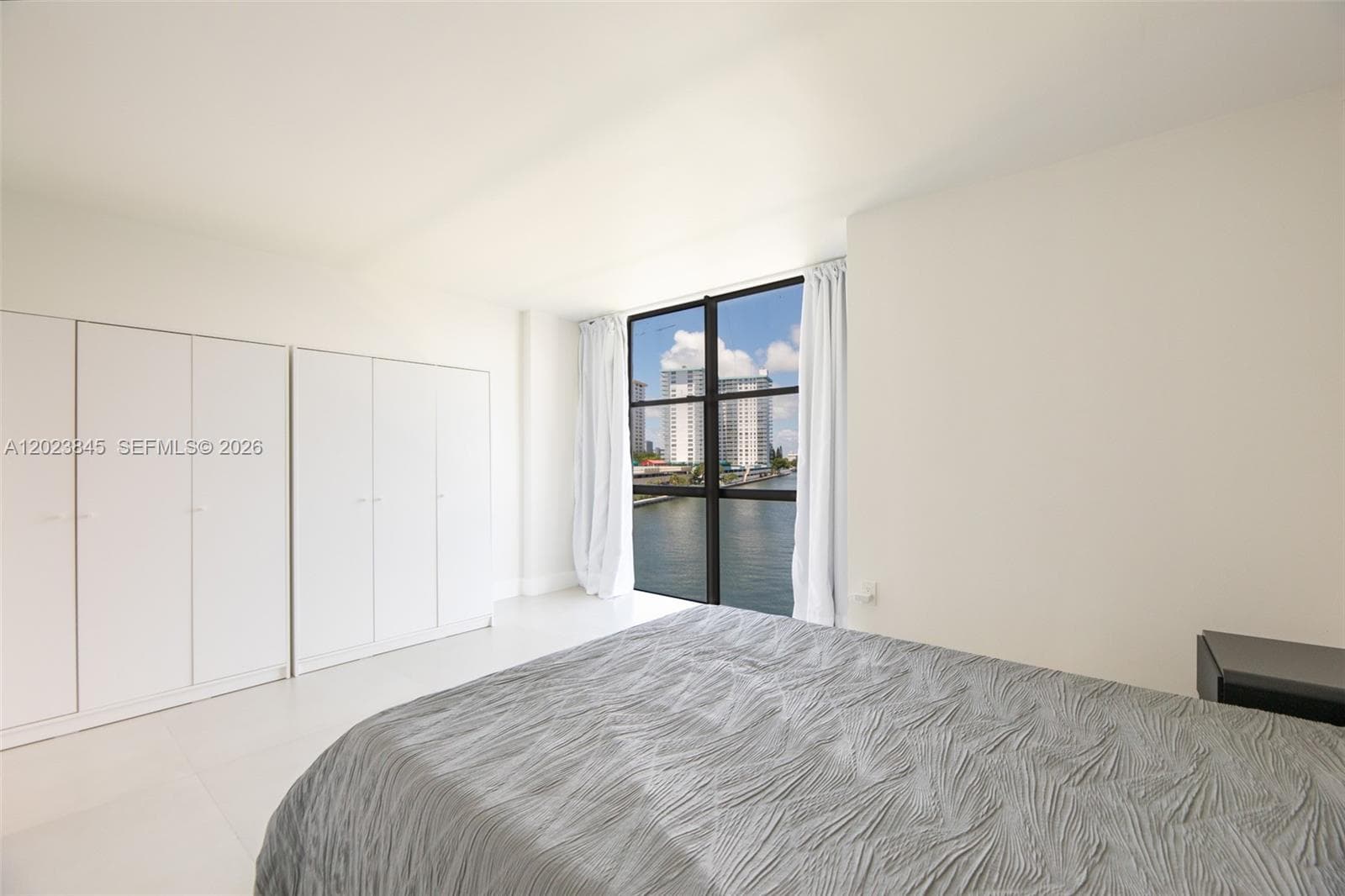 17500 N Bay Rd # S405, Sunny Isles Beach FL 33160 — 23