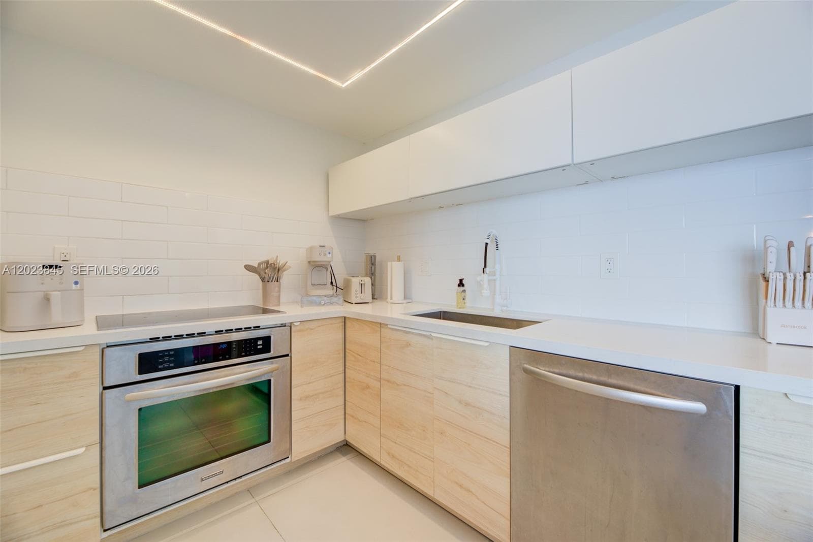 17500 N Bay Rd # S405, Sunny Isles Beach FL 33160 — 13