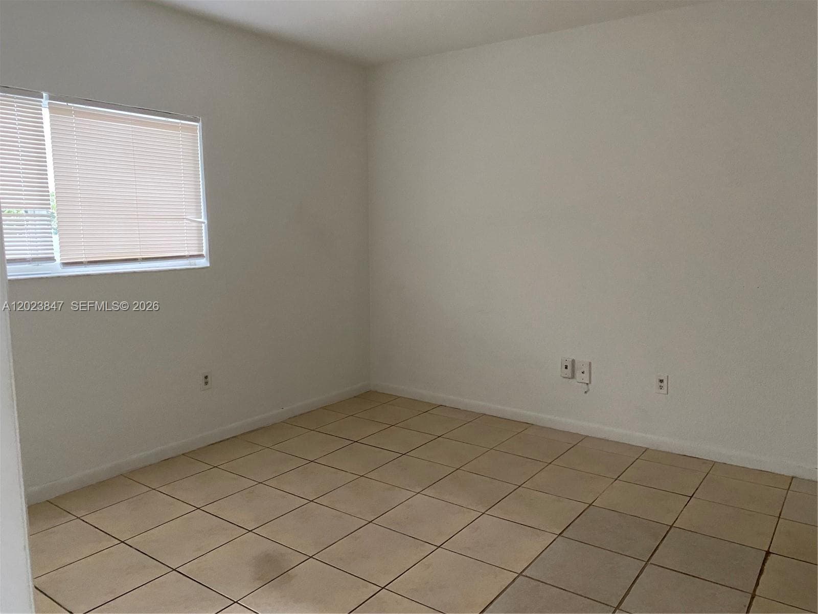 1185 Marseille Dr # 103, Miami Beach FL 33141 — 7