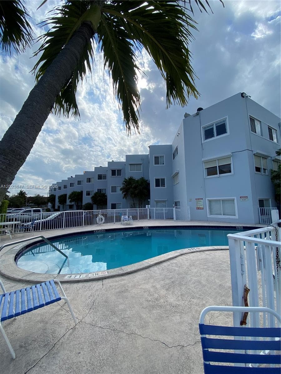 1185 Marseille Dr # 103, Miami Beach FL 33141 — 14
