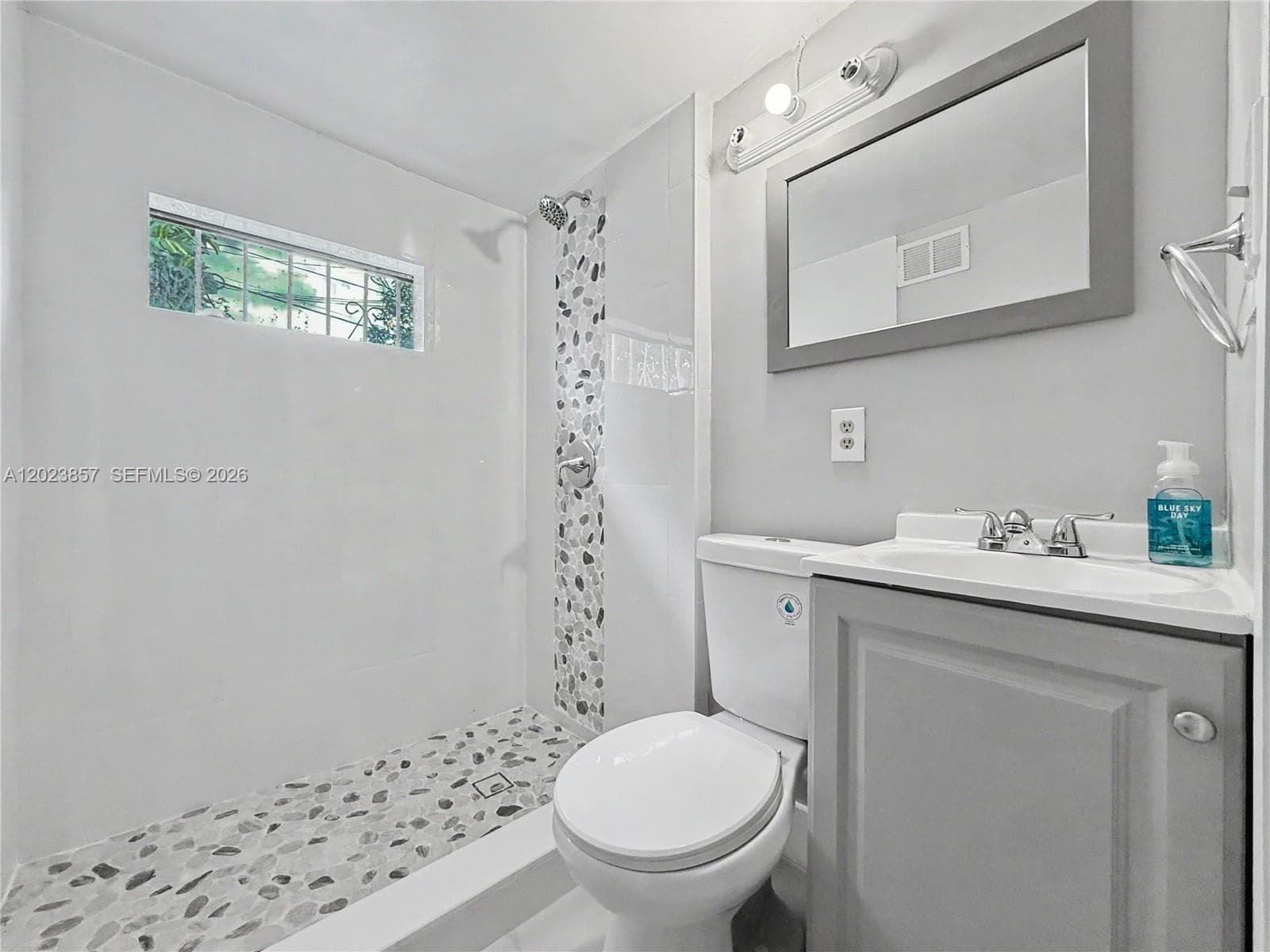 18805 NW 19th Ct, Miami Gardens FL 33056 — 25