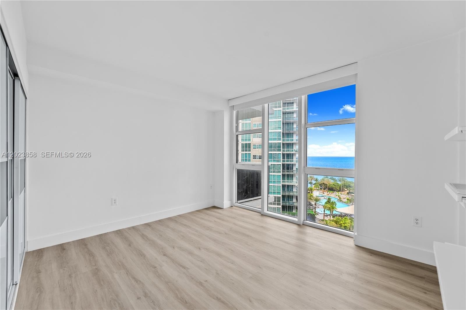 10275 Collins Ave # 1035, Bal Harbour FL 33154 — 22