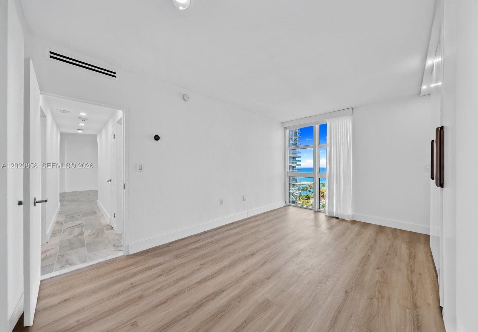 10275 Collins Ave # 1035, Bal Harbour FL 33154 — 18