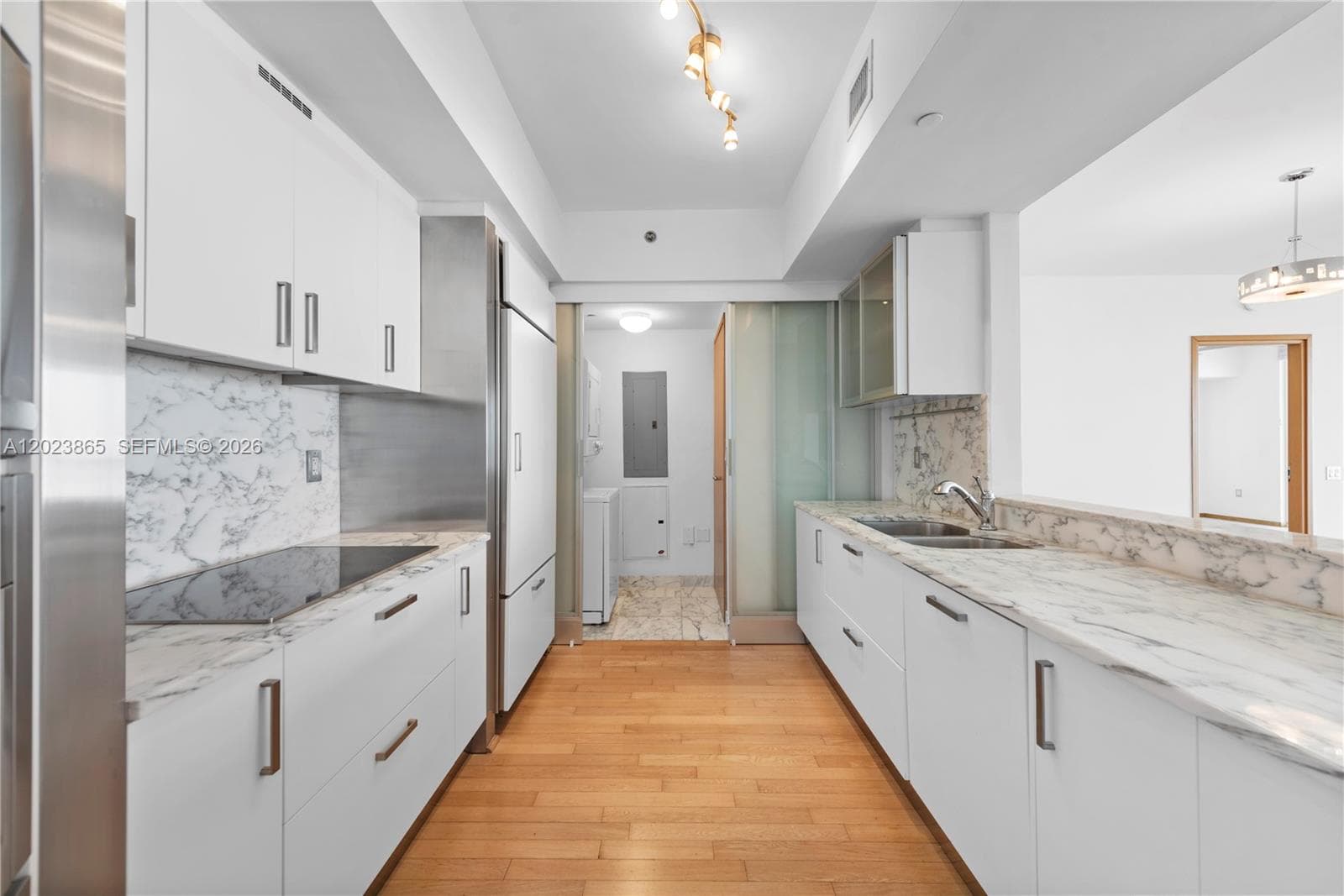 450 Alton Rd # 3206, Miami Beach FL 33139 — 6