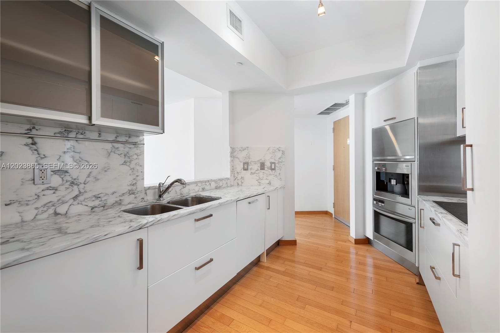 450 Alton Rd # 3206, Miami Beach FL 33139 — 8