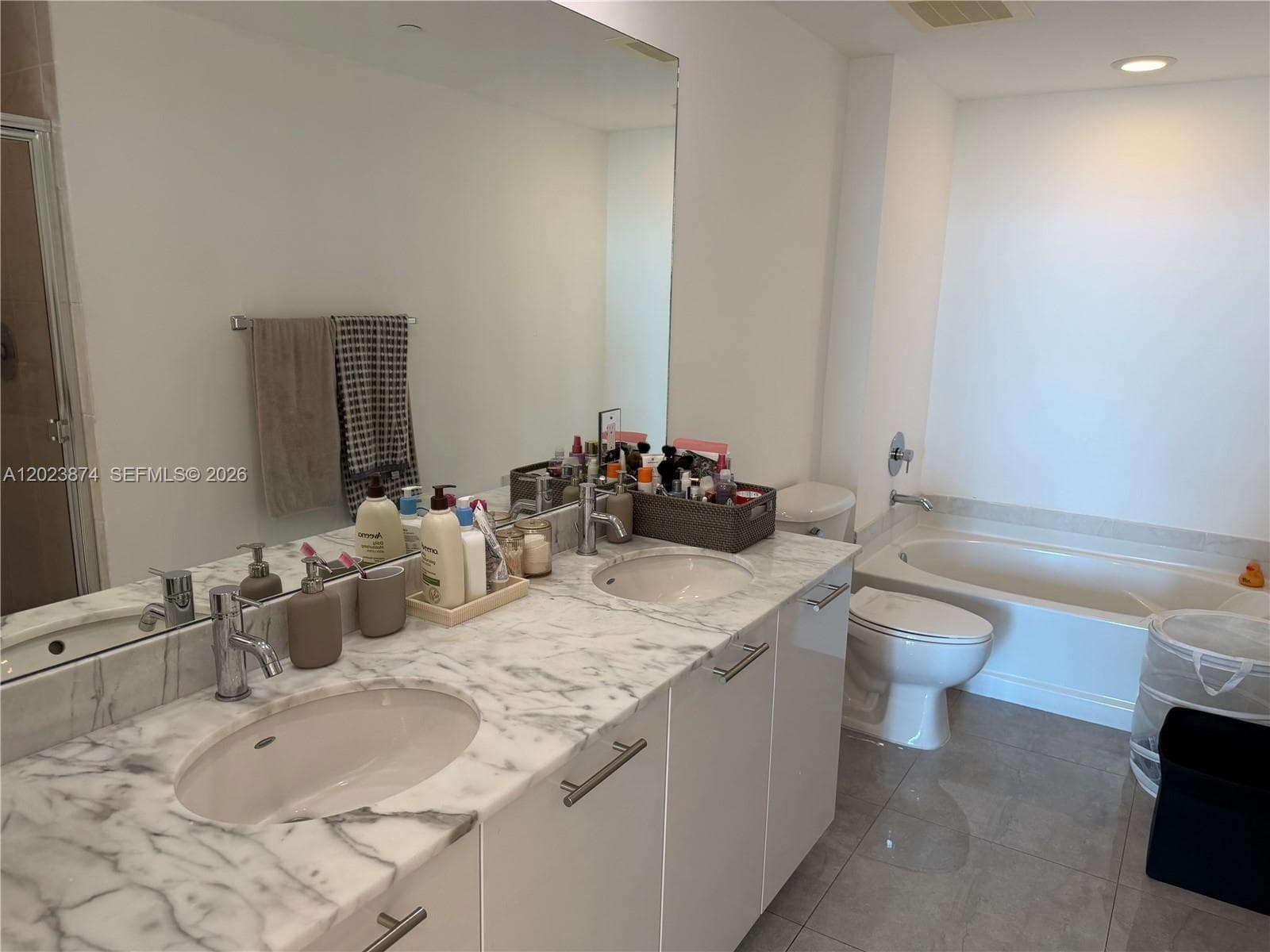 951 Brickell Ave # 2006, Miami FL 33131 — 28