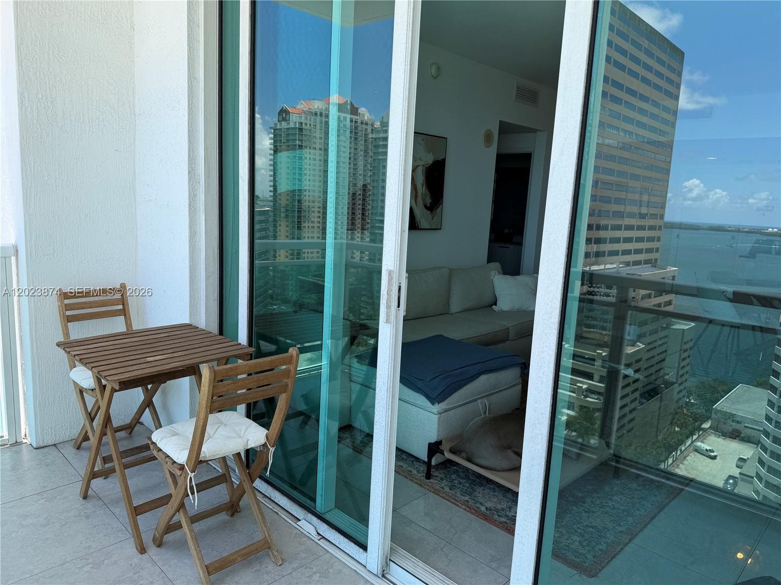 951 Brickell Ave # 2006, Miami FL 33131 — 18