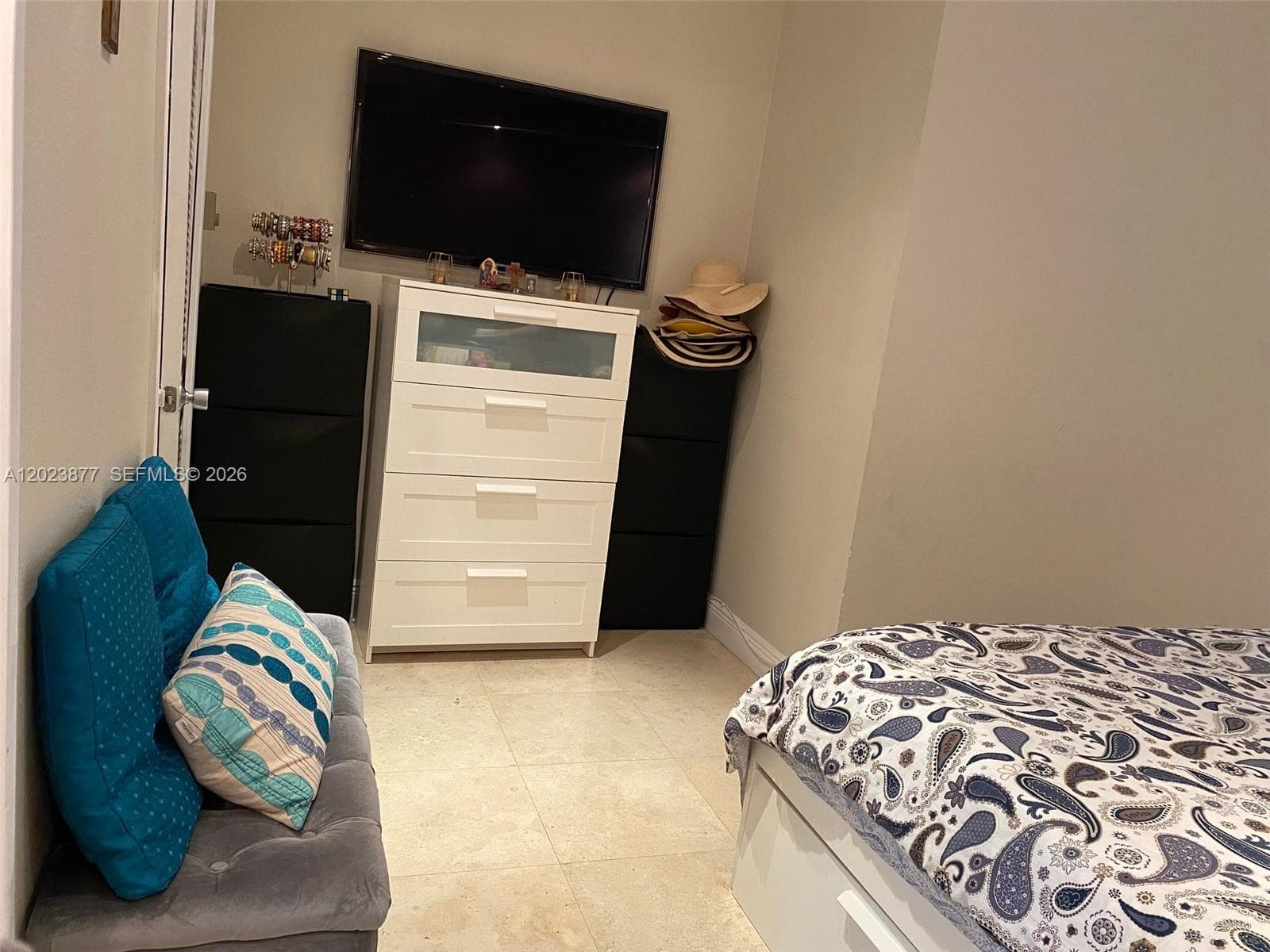 5401 Collins Ave # 339, Miami Beach FL 33140 — 13