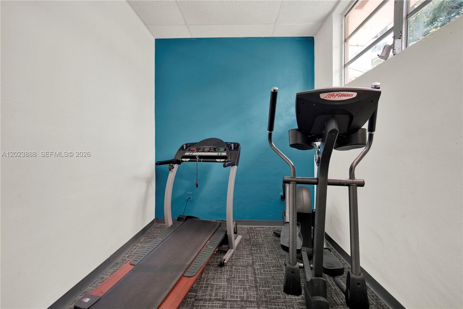 1401 NE Miami Gardens Dr # 889, Miami FL 33179 — 27