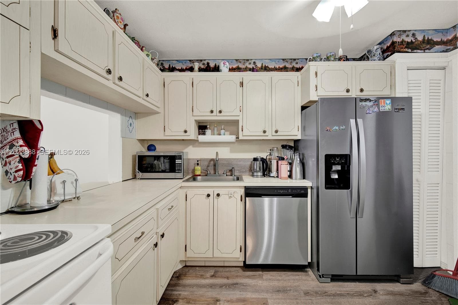 1401 NE Miami Gardens Dr # 889, Miami FL 33179 — 9
