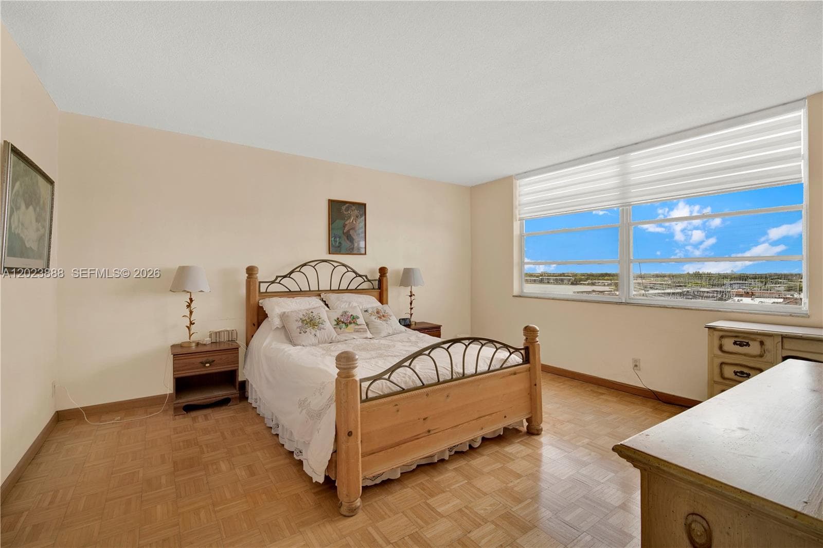 1401 NE Miami Gardens Dr # 889, Miami FL 33179 — 14