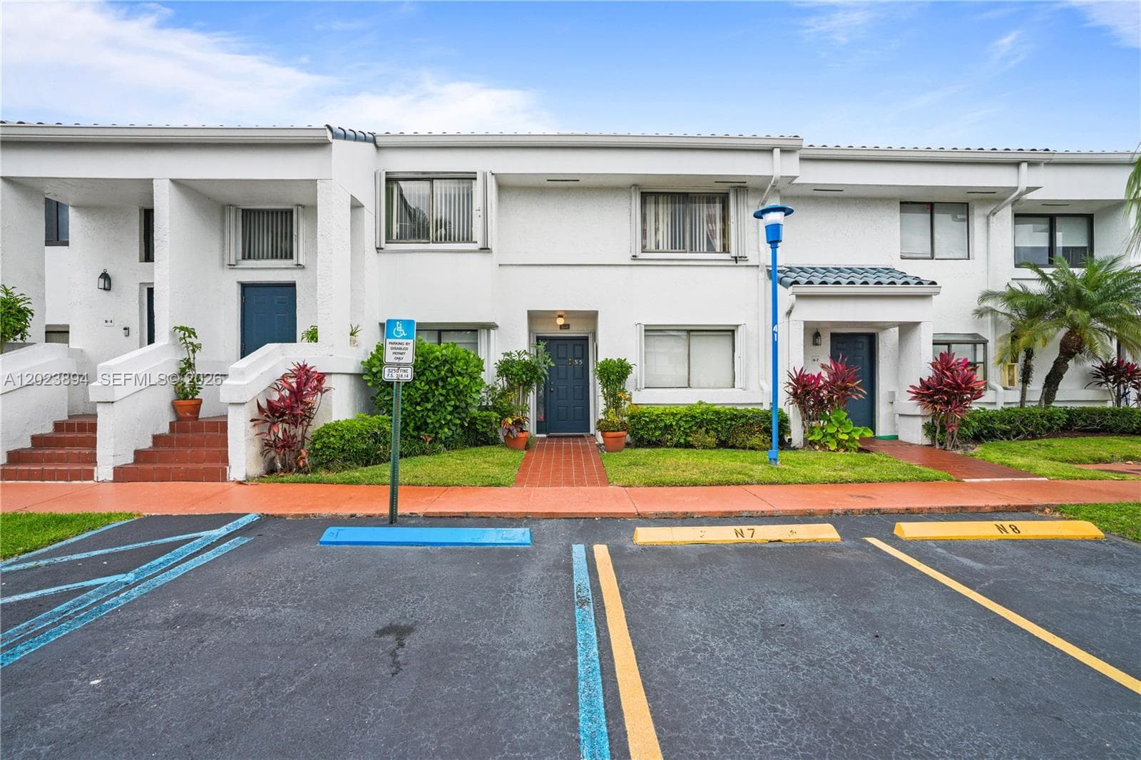 21300 San Simeon Way # N5, Miami FL 33179 — 19