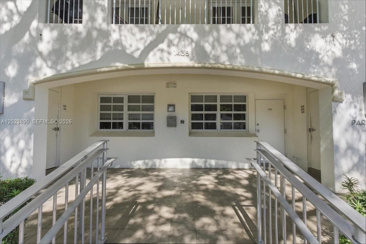 1438 Meridian Ave, Miami Beach FL 33139 — 13