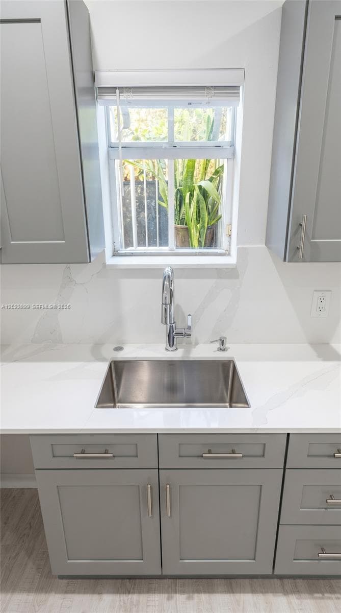 1438 Meridian Ave, Miami Beach FL 33139 — 8