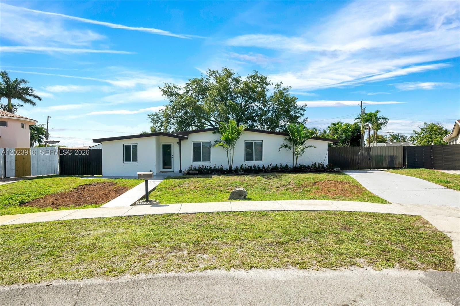 7971 NW 179th St, Hialeah FL 33015 — 2