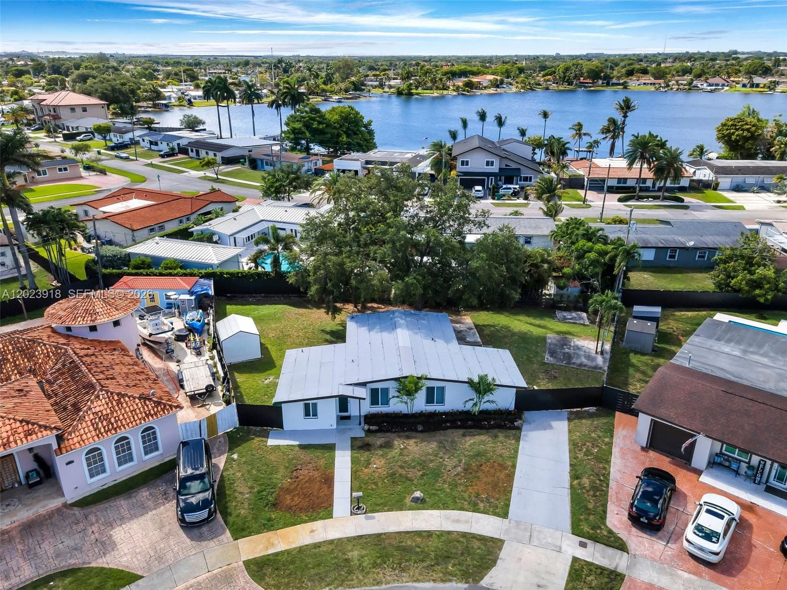 7971 NW 179th St, Hialeah FL 33015 — 32