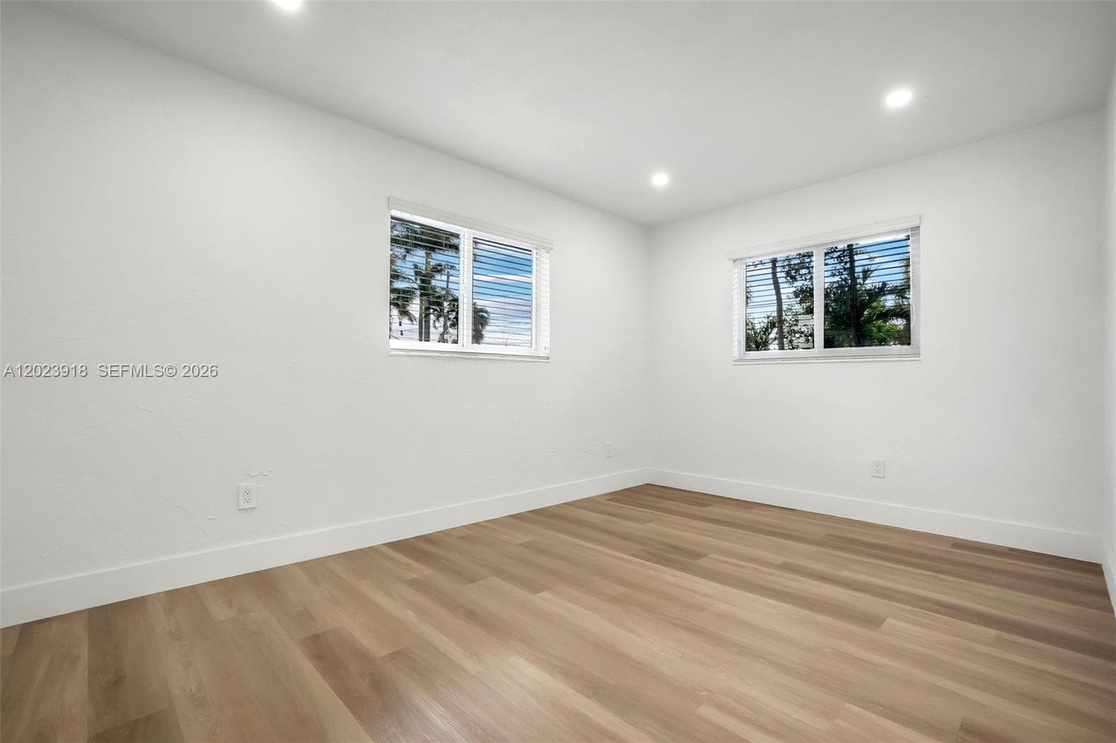 7971 NW 179th St, Hialeah FL 33015 — 14