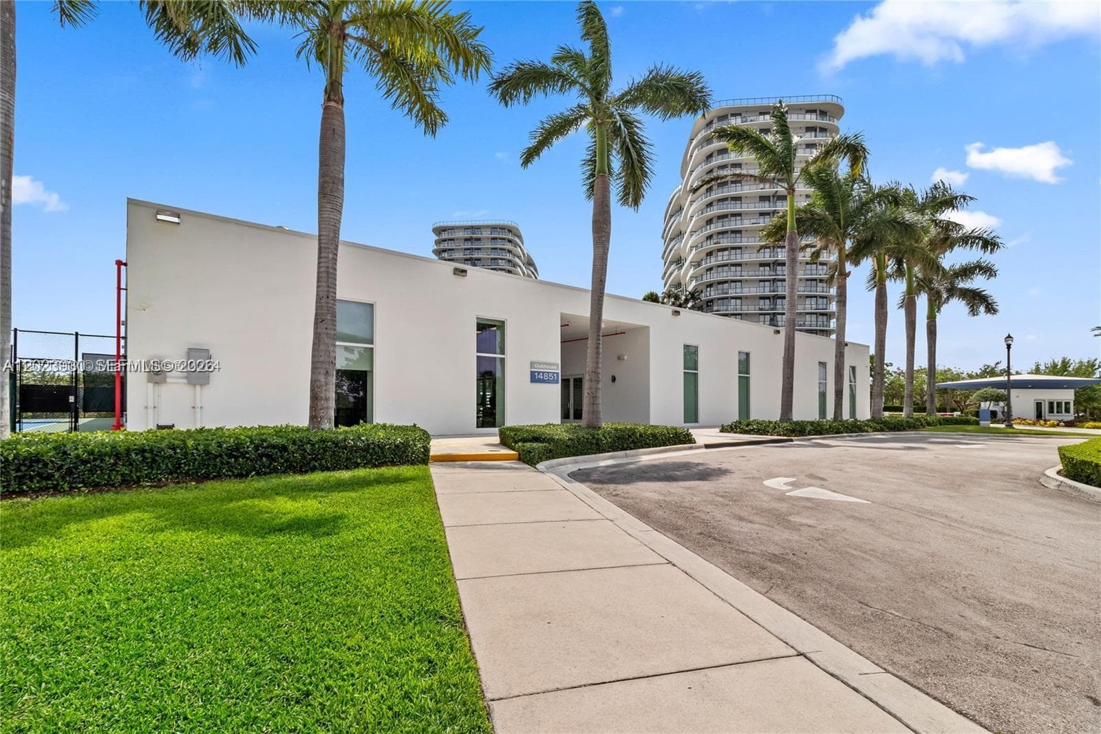 15051 Royal Oaks Ln # 101, North Miami FL 33181 — 46