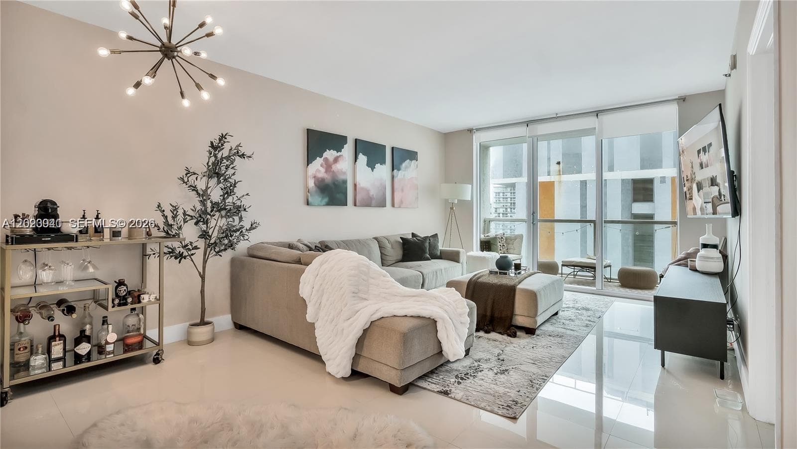 500 Brickell West Condo, Miami, FL — 1