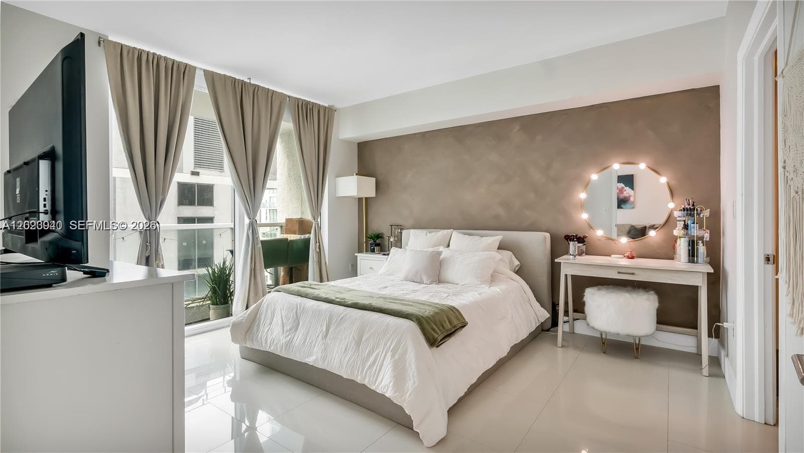 500 Brickell West Condo, Miami, FL — 11