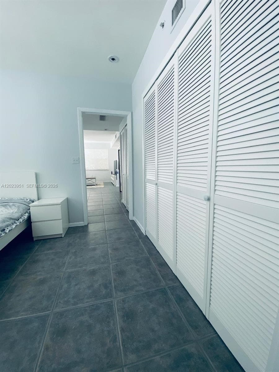 1550 Drexel Ave # 202, Miami Beach FL 33139 — 22
