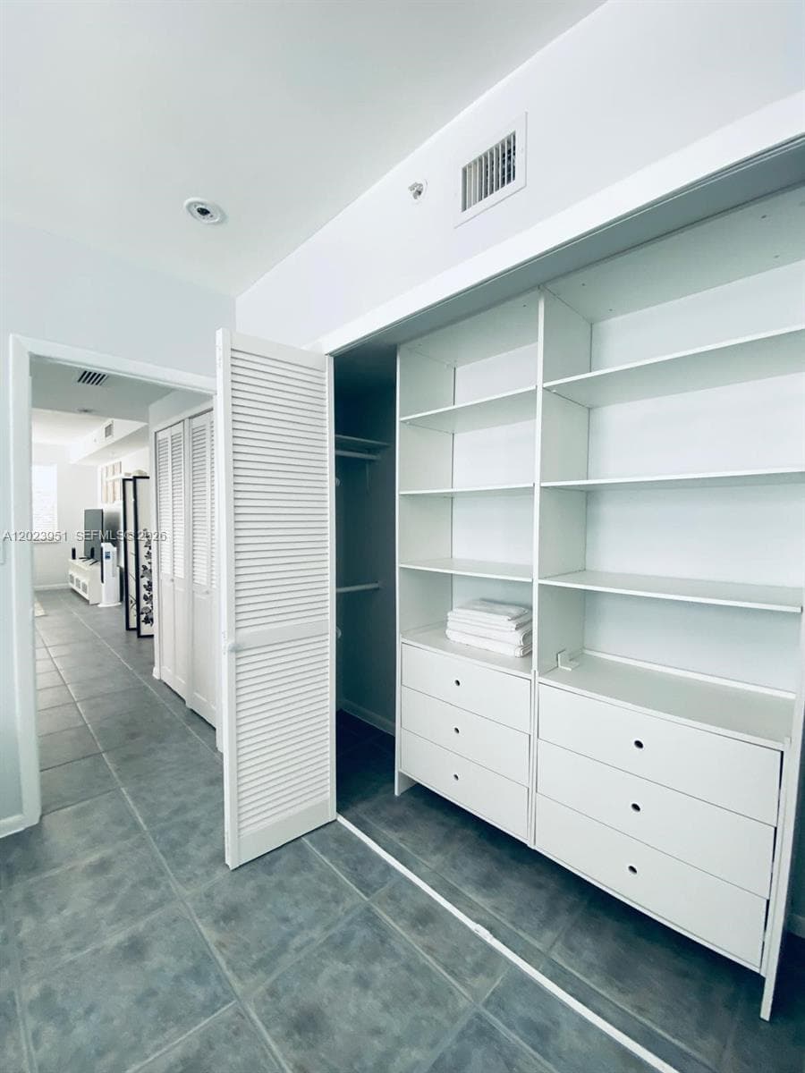 1550 Drexel Ave # 202, Miami Beach FL 33139 — 20