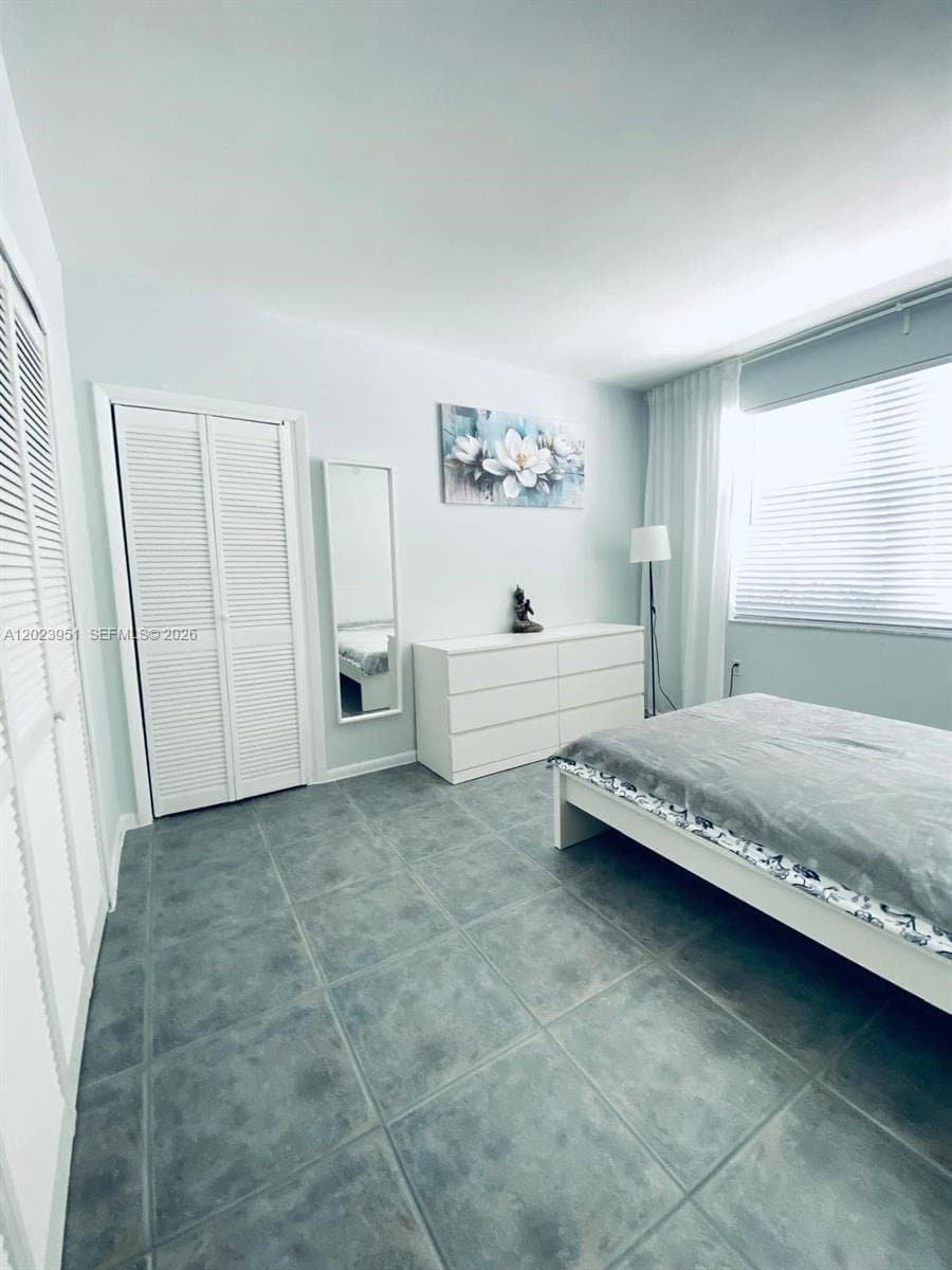 1550 Drexel Ave # 202, Miami Beach FL 33139 — 19