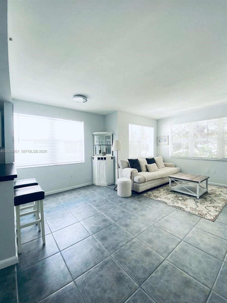 1550 Drexel Ave # 202, Miami Beach FL 33139 — 4