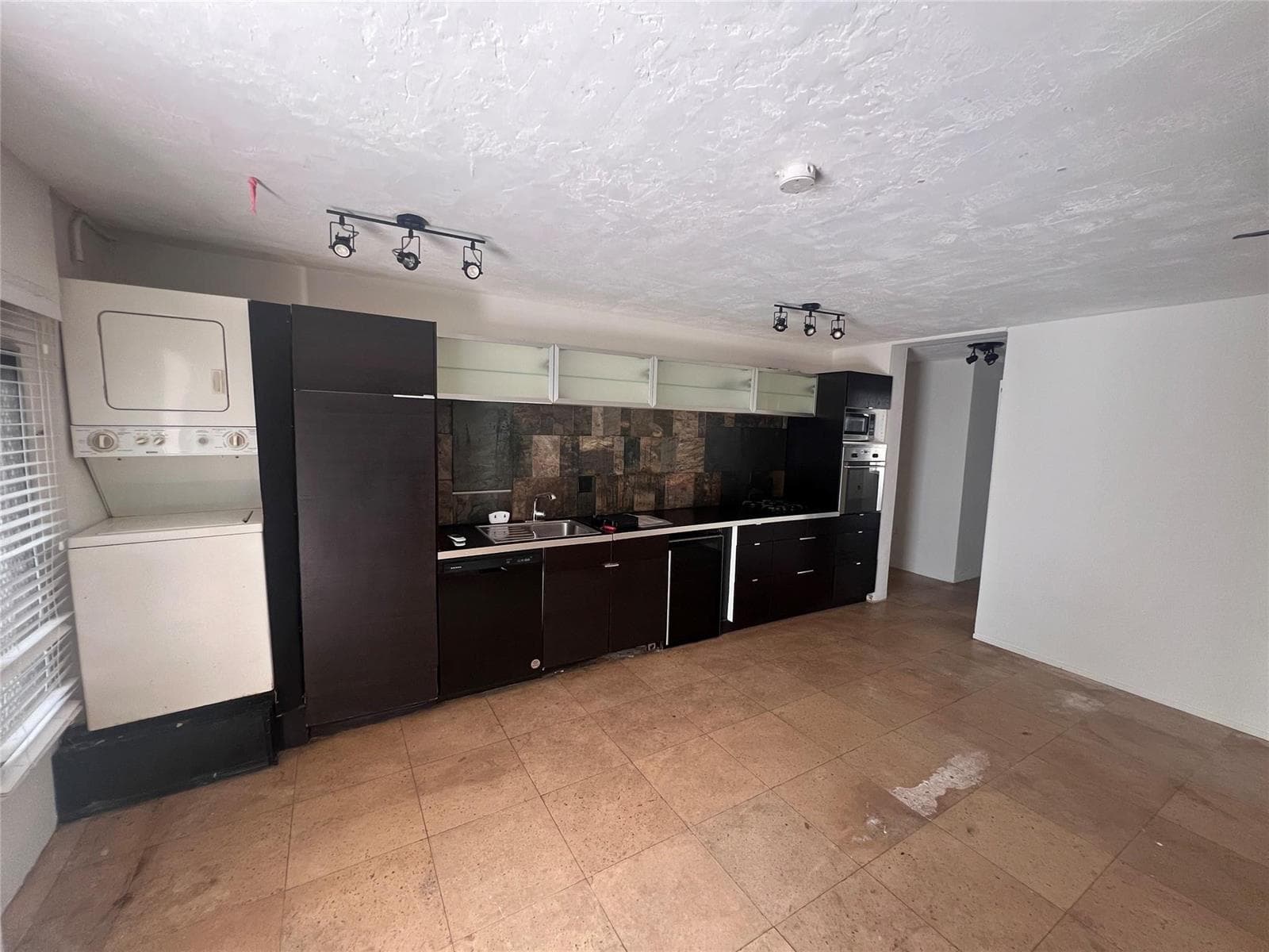 919 Michigan Avenue # 3, Miami Beach FL 33139 — 2