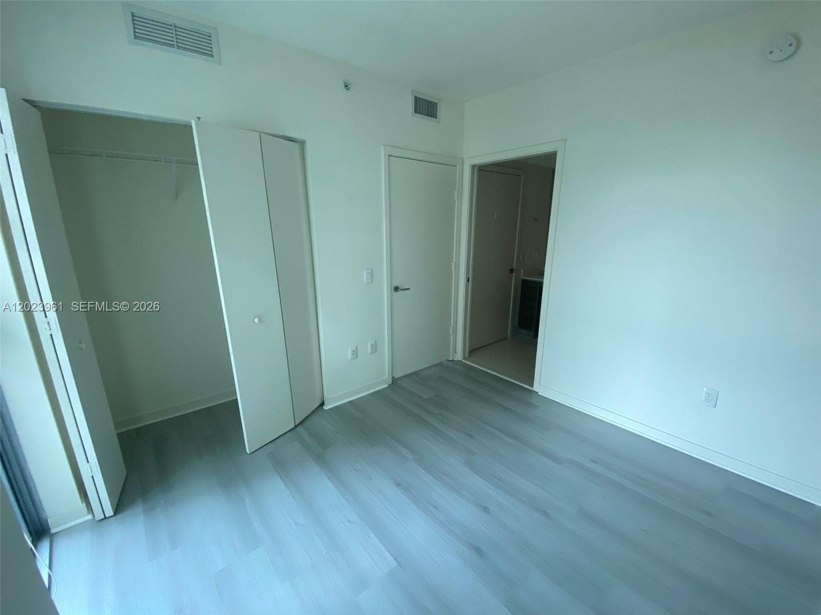 1100 S Miami Ave # 1907, Miami FL 33130 — 17