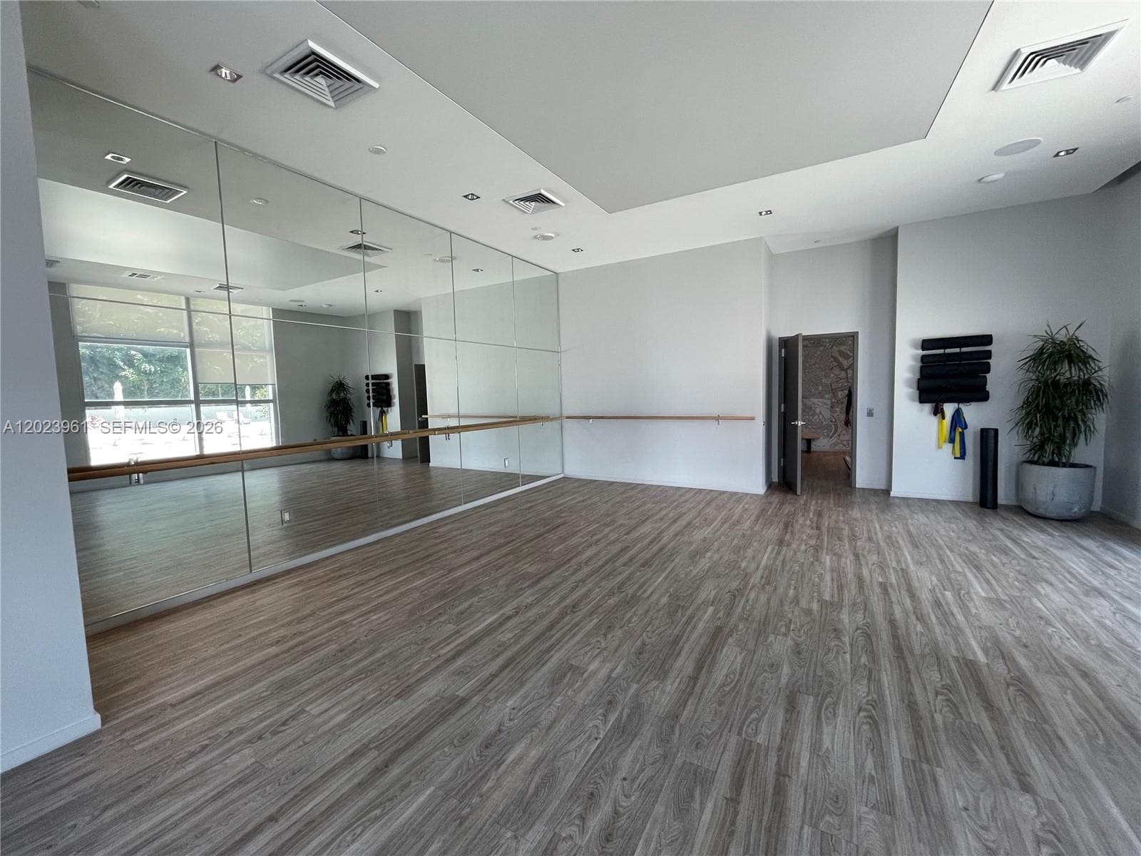 1100 S Miami Ave # 1907, Miami FL 33130 — 29