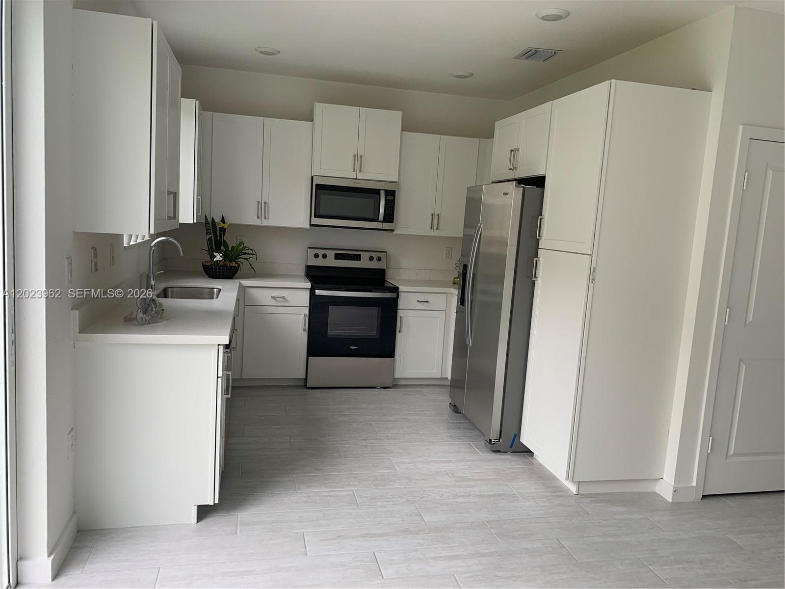 1068 SE 24th Ave, Homestead FL 33035 — 1