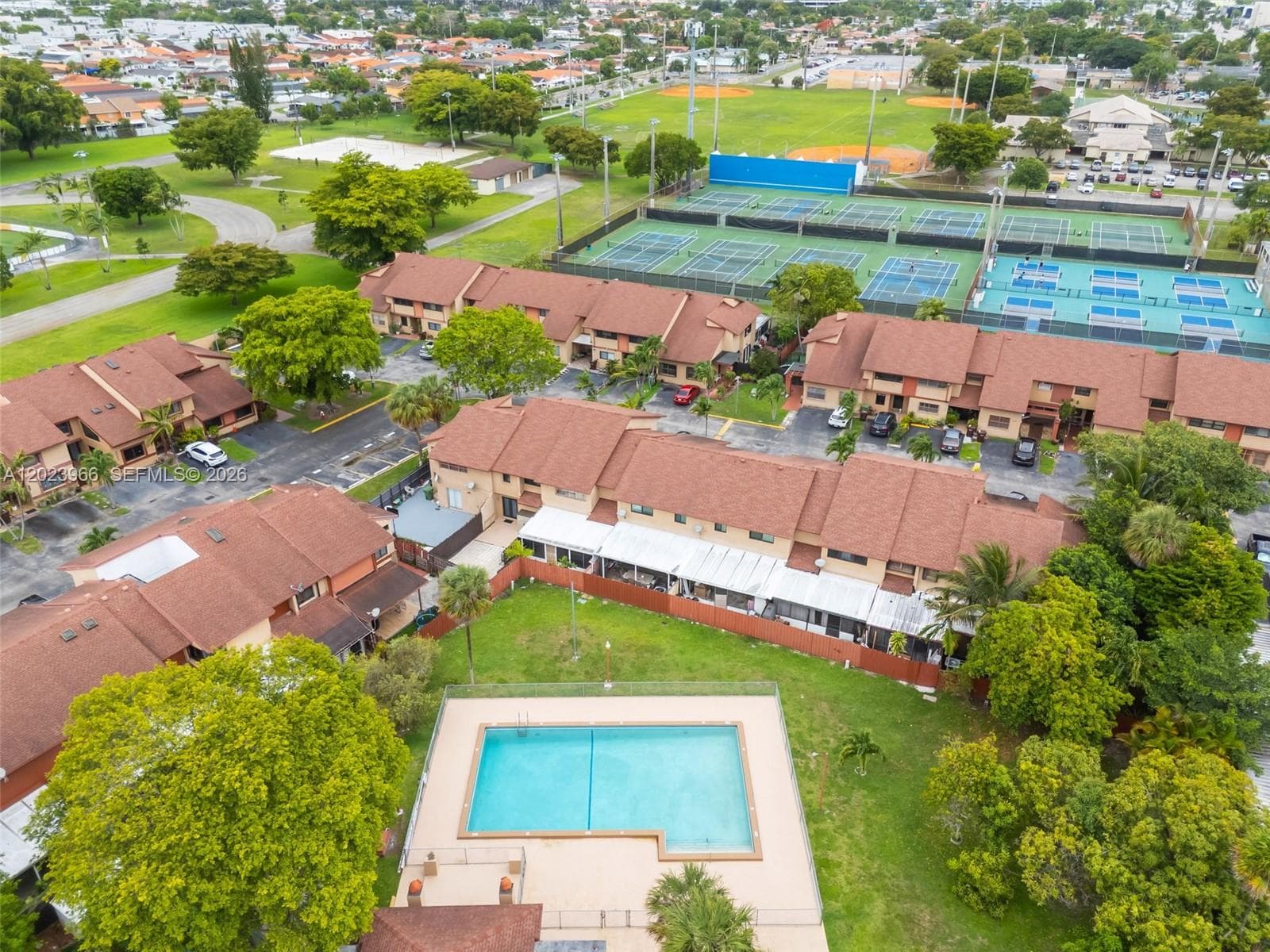 3770 W 8th Ln # 27, Hialeah FL 33012 — 43
