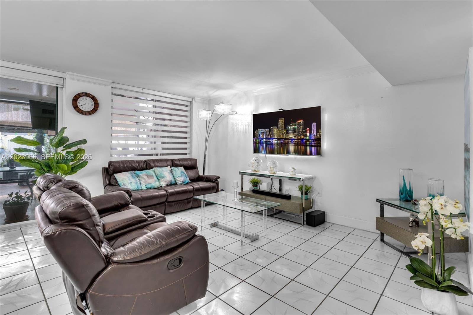 3770 W 8th Ln # 27, Hialeah FL 33012 — 5