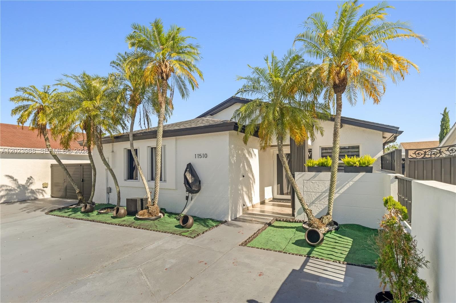 11510 SW 175th St, Miami FL 33157 — 1