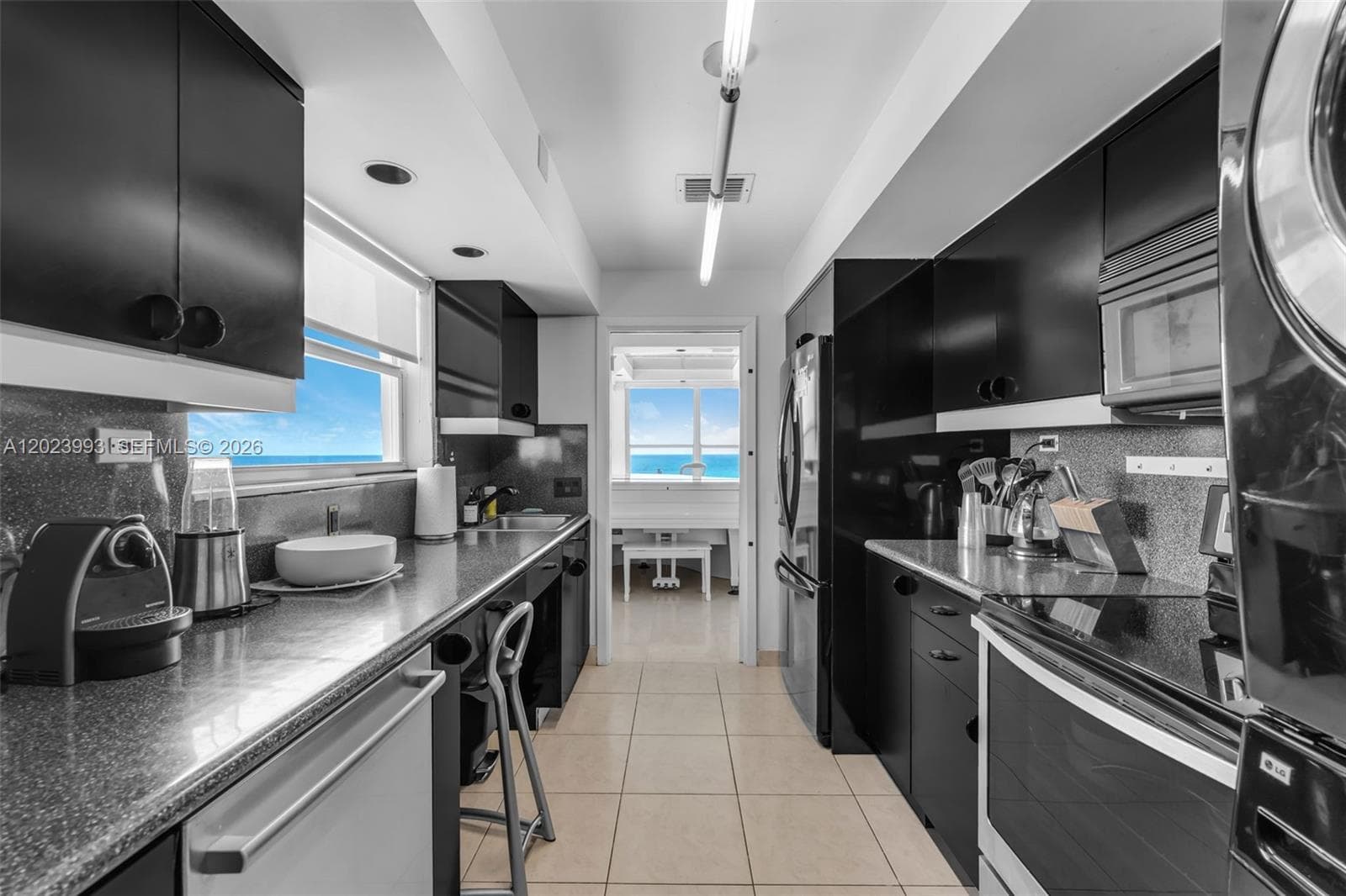 4925 Collins Ave # 11E, Miami Beach FL 33140 — 9