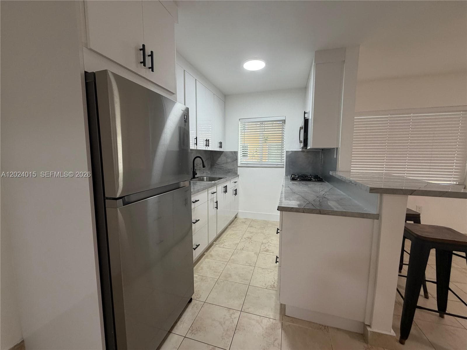 65 Washington Ave # 2, Miami Beach FL 33139 — 6