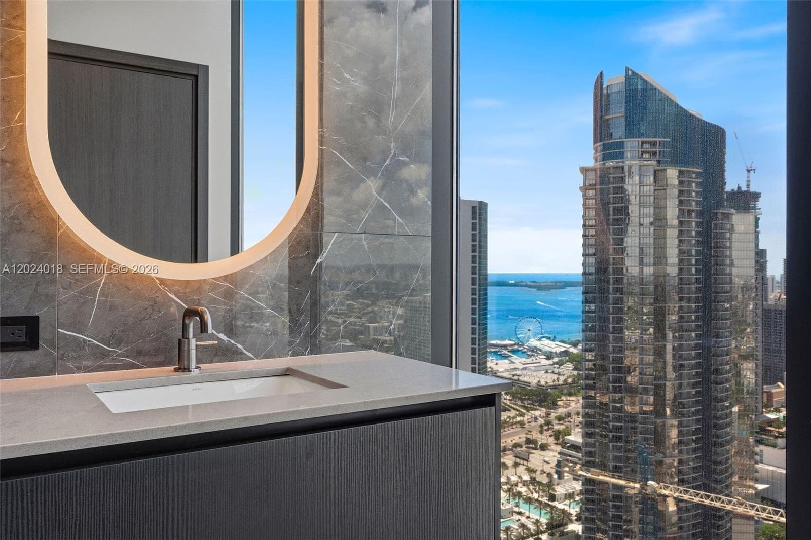 20 NE 11th 20 NE 11TH ST # 4504, Miami FL 33132 — 26