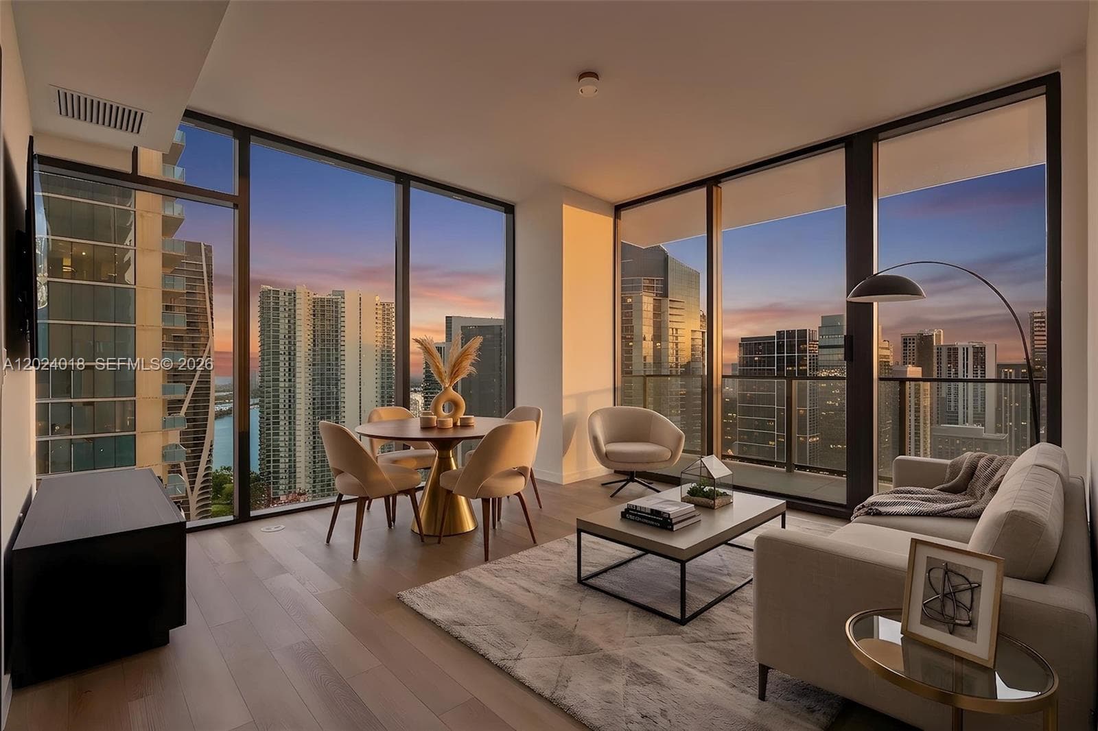 20 NE 11th 20 NE 11TH ST # 4504, Miami FL 33132 — 1