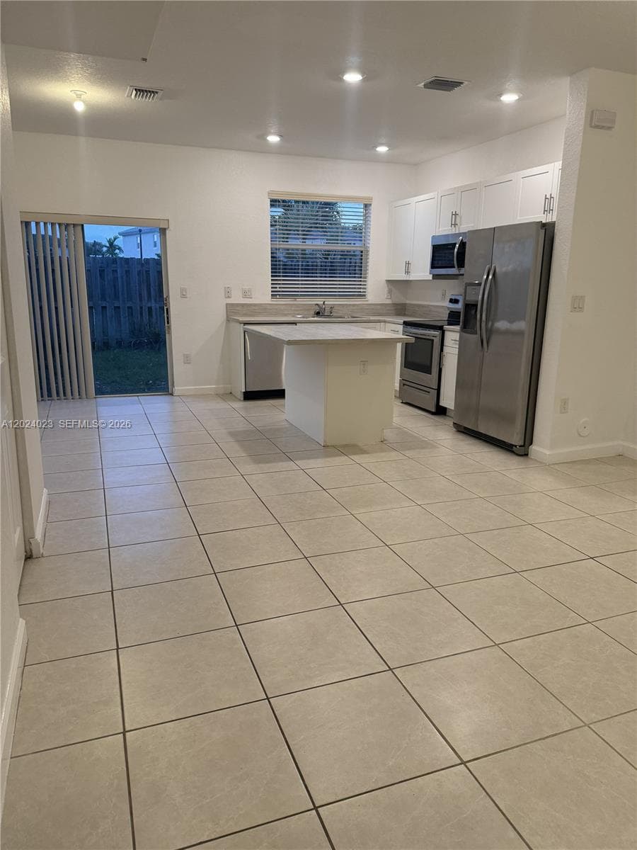 2731 SE 15th St # 2731, Homestead FL 33035 — 4