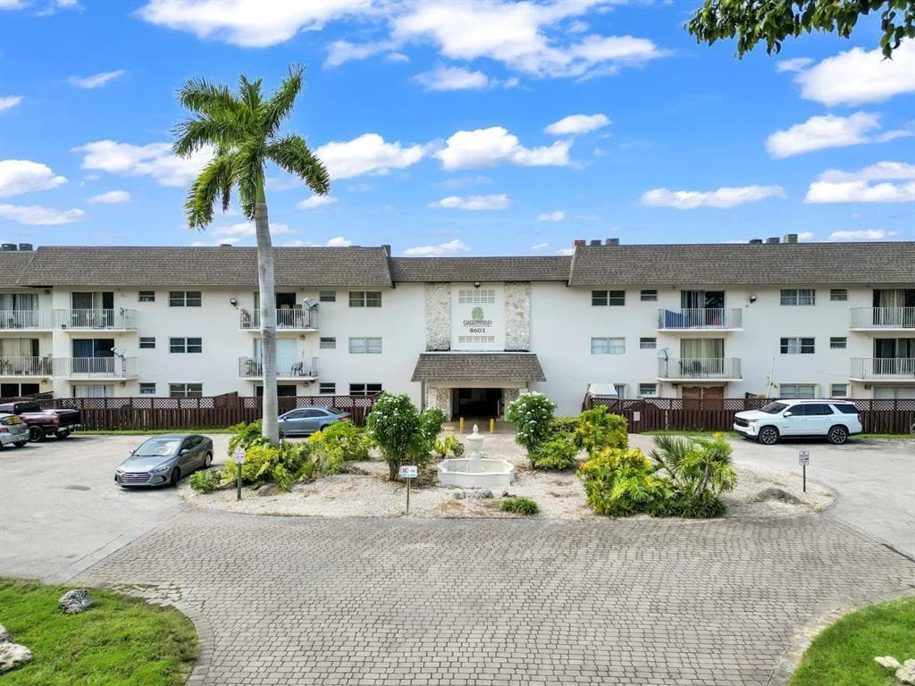 8601 SW 94th Street # 201w, Miami FL 33156 — 14