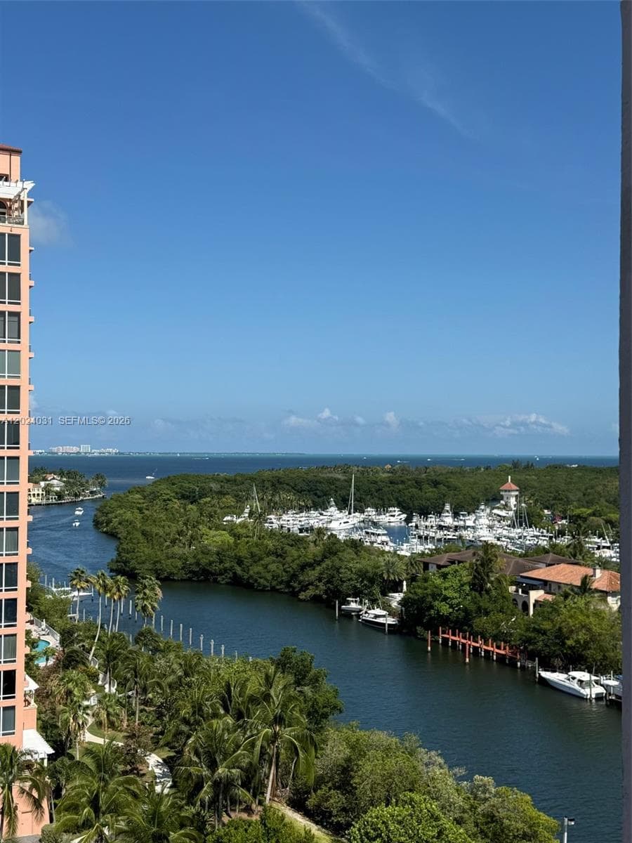 90 Edgewater Dr # 1222, Coral Gables FL 33133 — 2