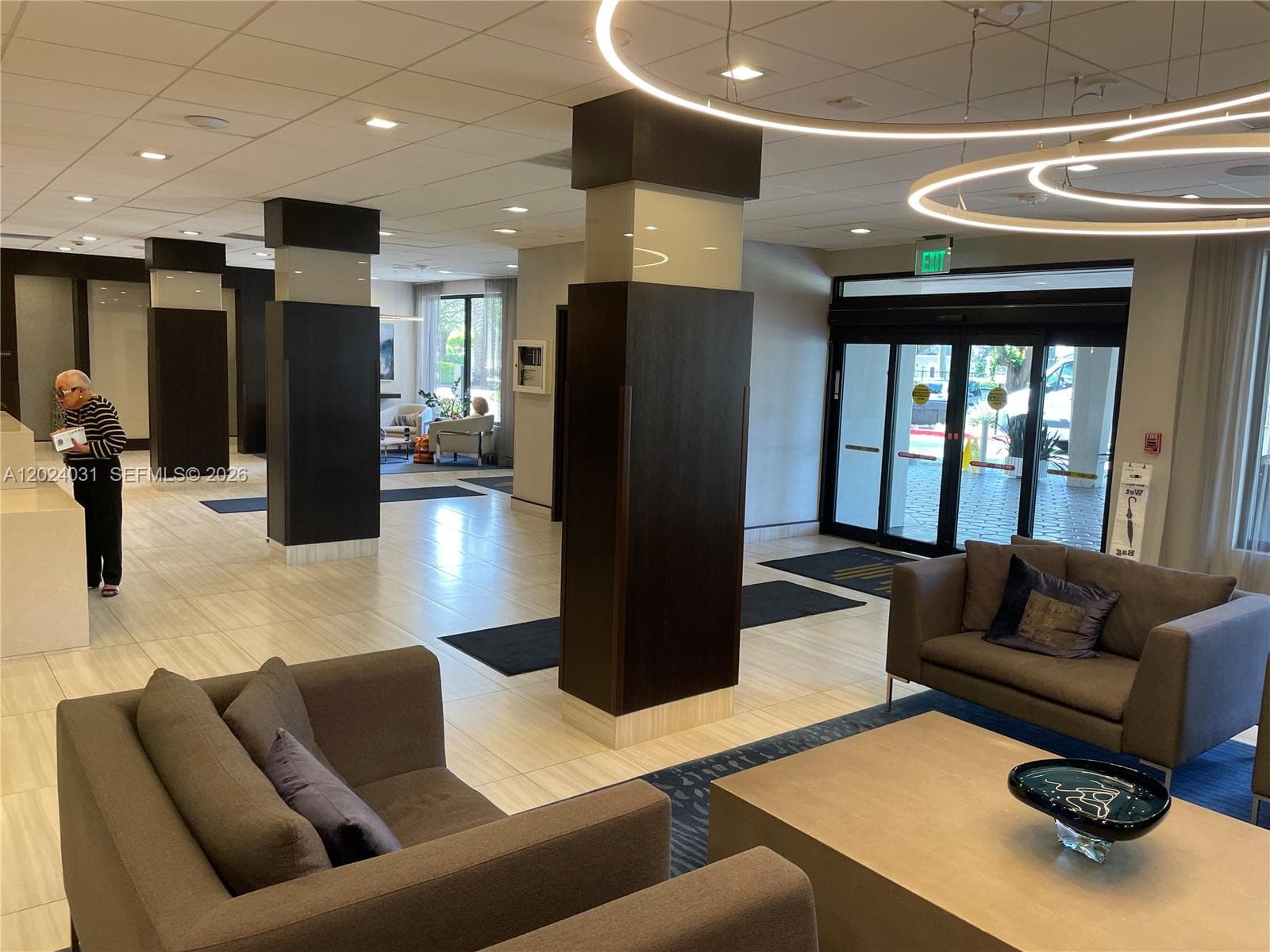 90 Edgewater Dr # 1222, Coral Gables FL 33133 — 22